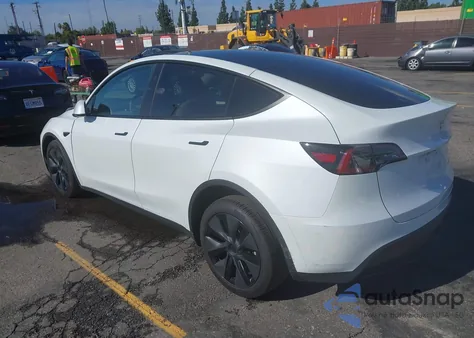 2025 Tesla Model Y Long Range Dual Motor All-Wheel Drive from USA, damaged, VIN 7SAYGAEE8SF305441